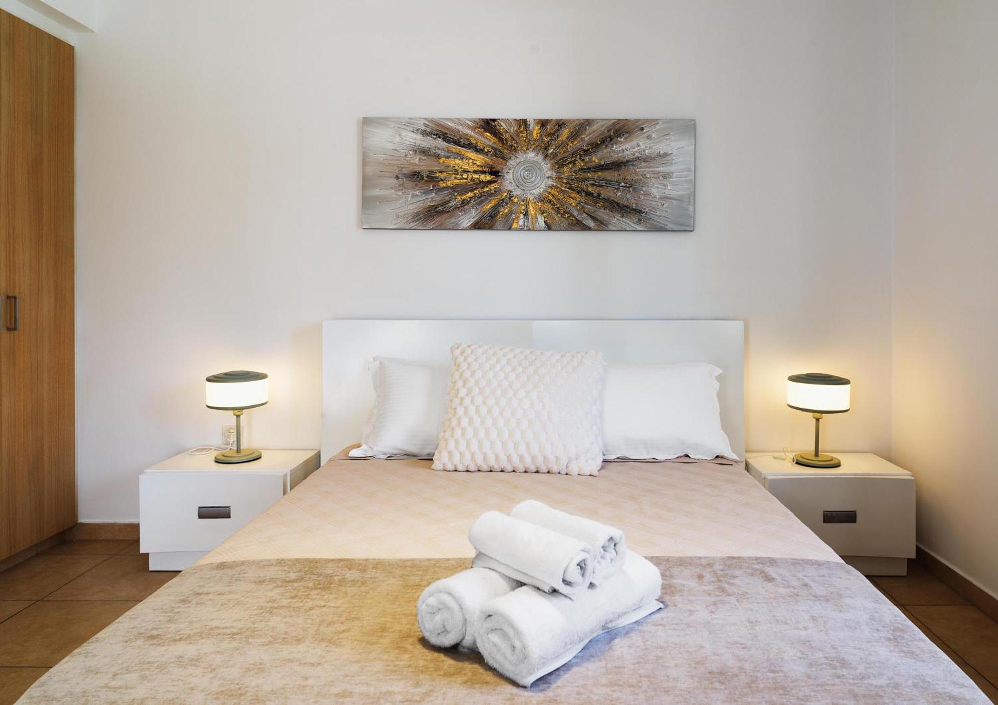 Luxvillasrentals Ajía Nápa Kültér fotó