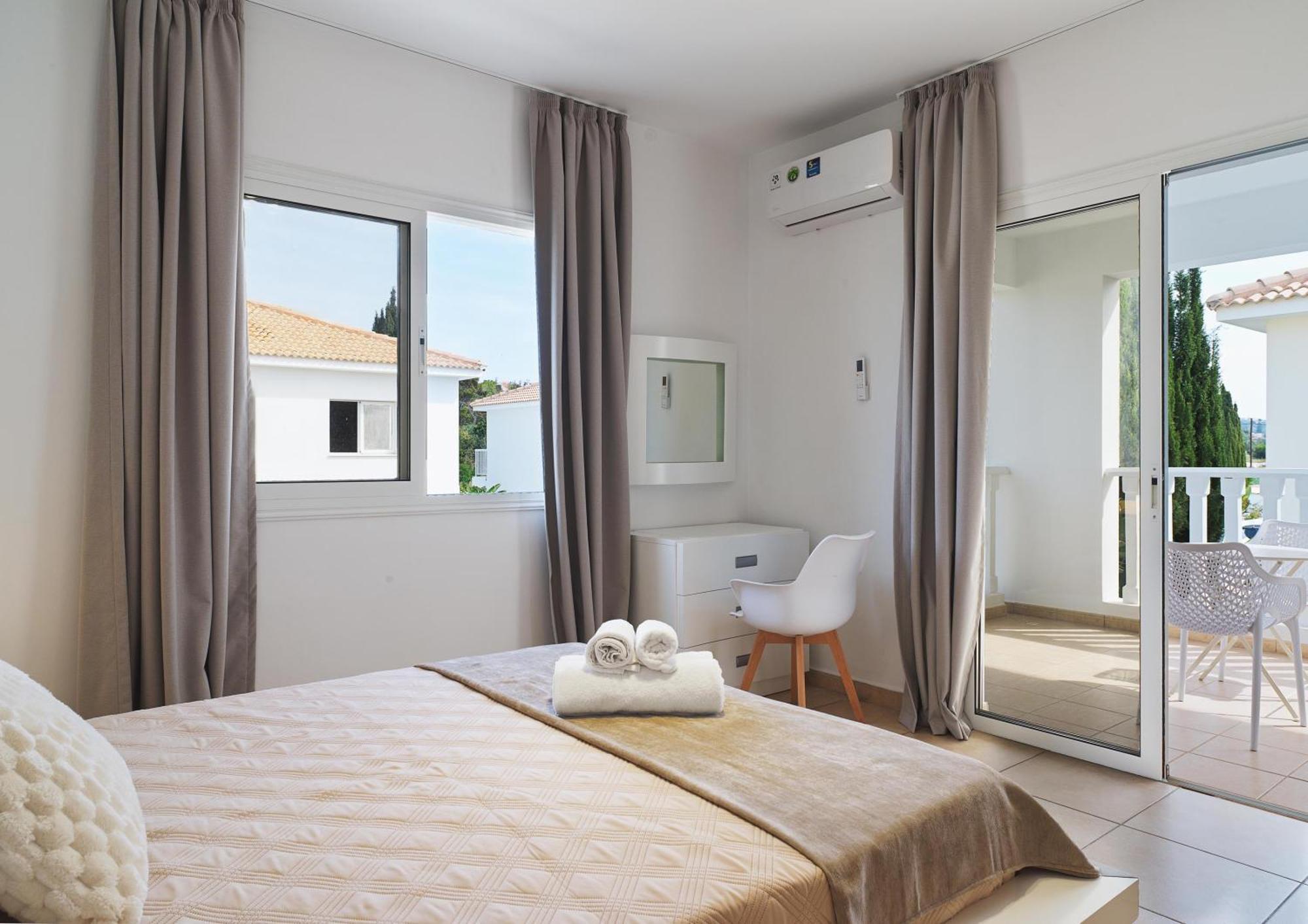 Luxvillasrentals Ajía Nápa Kültér fotó