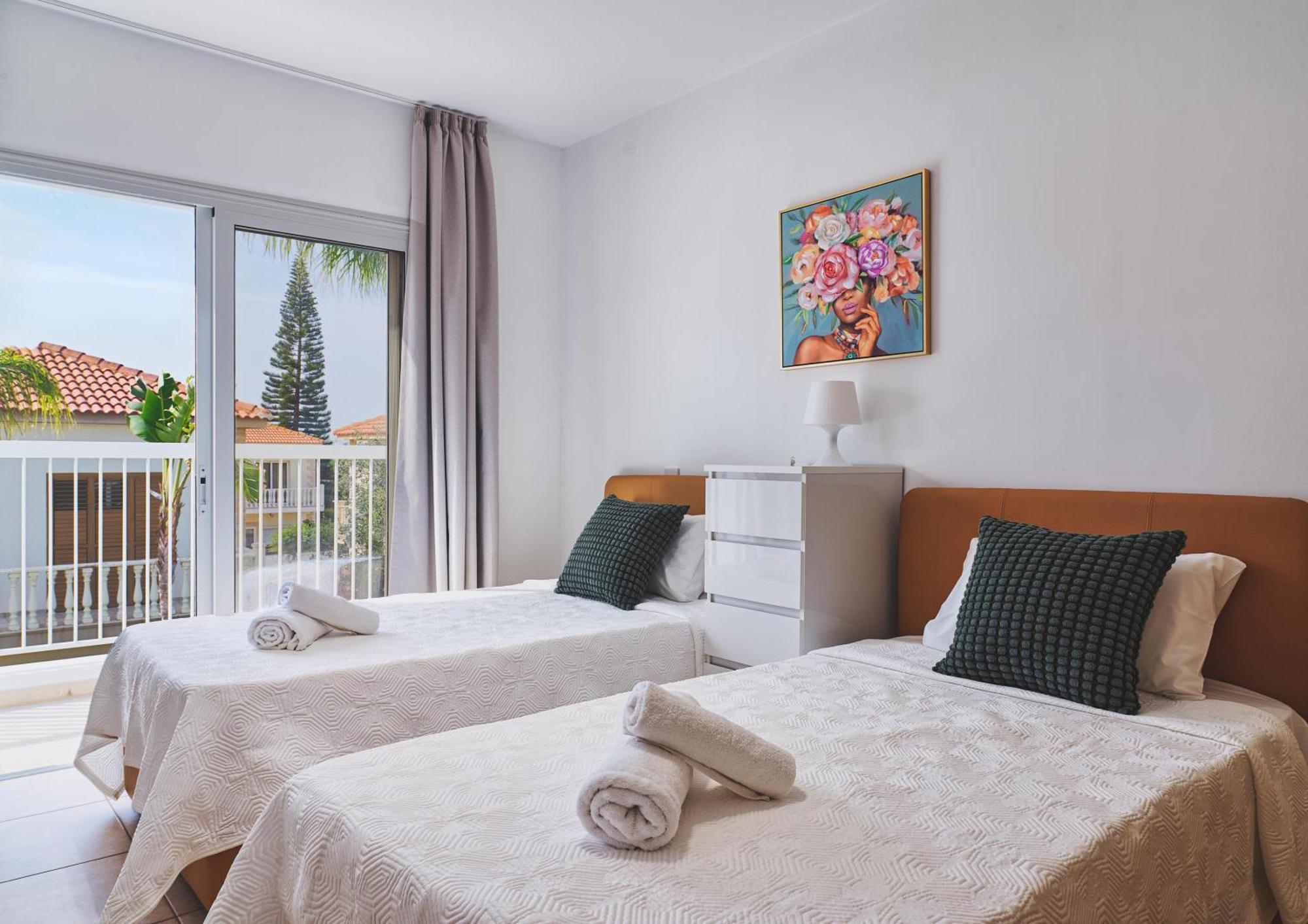 Luxvillasrentals Ajía Nápa Kültér fotó