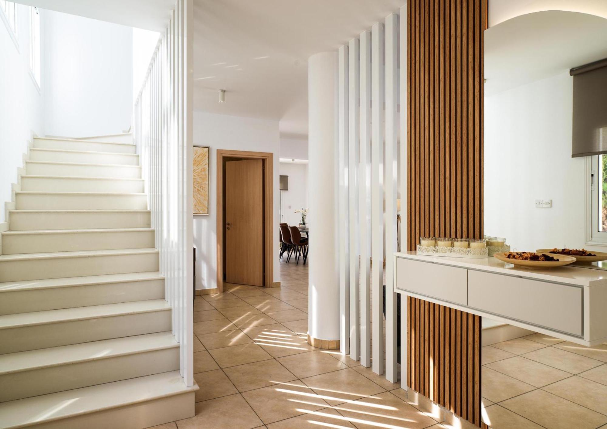 Luxvillasrentals Ajía Nápa Kültér fotó